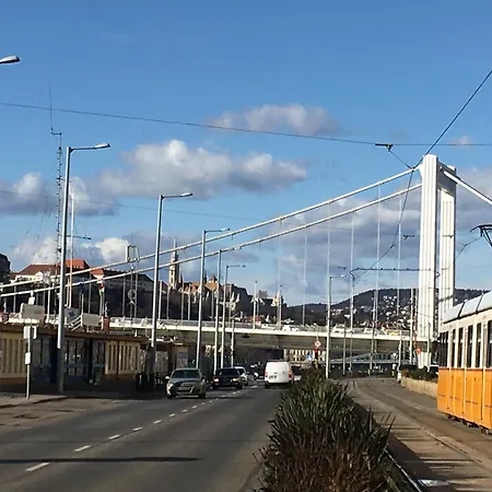 شقة Mint Pearl 3 2 Bathrooms At Kalvin Square بودابست