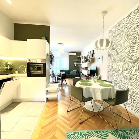 Mint Pearl 3 2 Bathrooms At Kalvin Square شقة