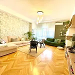Appartement Mint Pearl 3 2 Bathrooms At Kalvin Square Budapest