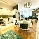 Appartement Mint Pearl 3 2 Bathrooms At Kalvin Square *
