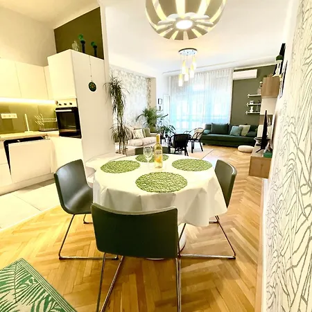 Mint Pearl 3 2 Bathrooms At Kalvin Square * Budapest
