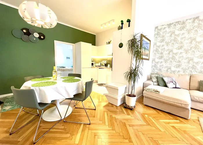Mint Pearl 3 2 Bathrooms At Kalvin Square *