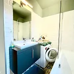 Mint Pearl 3 2 Bathrooms At Kalvin Square Boedapest