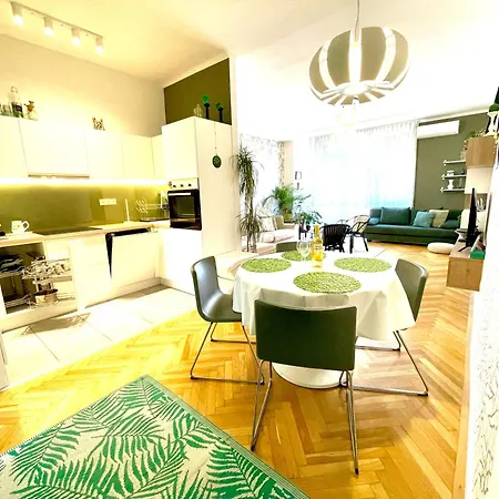 Appartamento Mint Pearl 3 2 Bathrooms At Kalvin Square Budapest