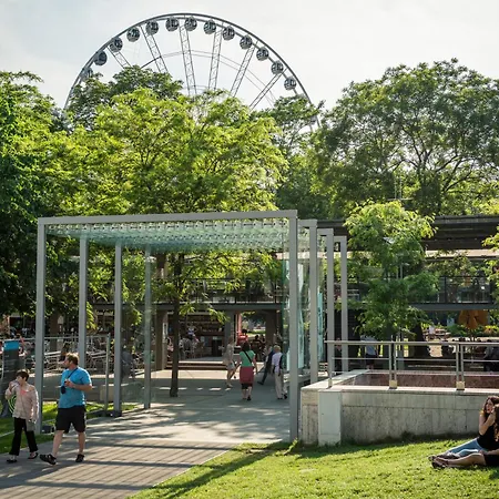 Apartment Mint Pearl 3 2 Bathrooms At Kalvin Square Budapest