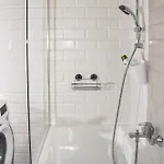 Mint Pearl 3 2 Bathrooms At Kalvin Square